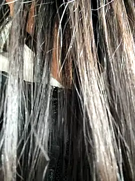 Liulee2 online show from November 23, 2025, 5:56 pm