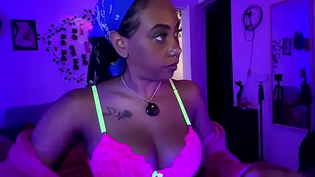 anasasuga online show from October 8, 2025, 1:07 am