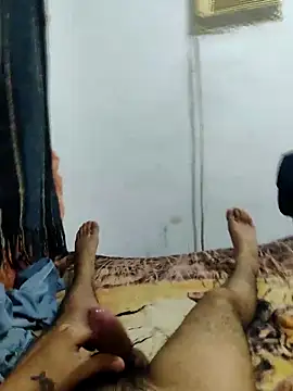 ELI TICANTE online show from December 21, 2025, 10:39 am