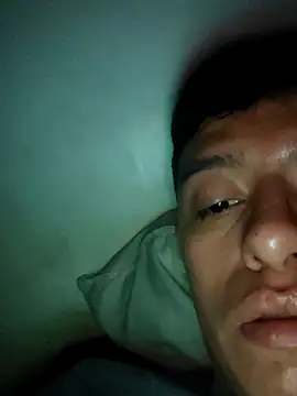 ELI TICANTE online show from November 17, 2025, 4:49 am