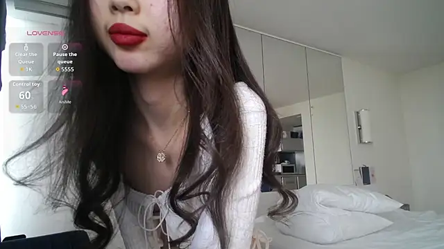 Snapshot of kaori_mi chatting on April 11, 2026, 6:10 am kaori mi online show from April 11, 2026, 6:10 am