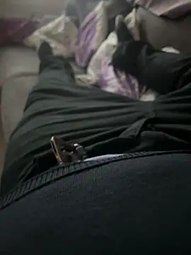 different-strokes online show from December 15, 2025, 2:34 pm