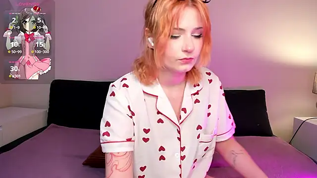 Lilly Evanns online show from April 10, 2026, 4:47 pm