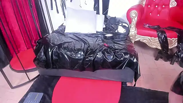 LiliThara online show from November 28, 2025, 9:20 am