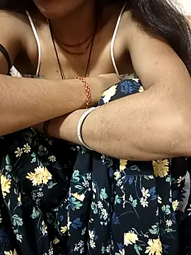 Snapshot of Geeta-satr chatting on February 20, 2026, 3:47 pm Geeta-satr online show from February 20, 2026, 3:47 pm