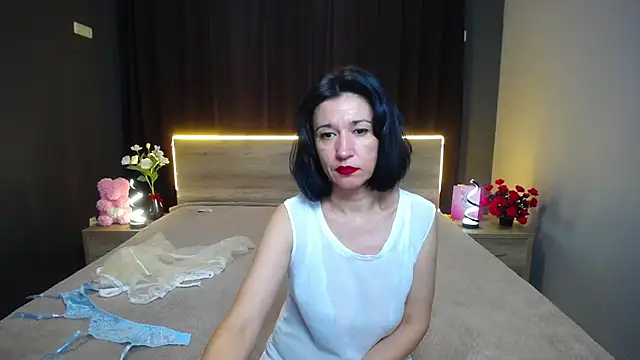 Snapshot of CameronEnns chatting on November 8, 2025, 7:45 am CameronEnns online show from November 8, 2025, 7:45 am