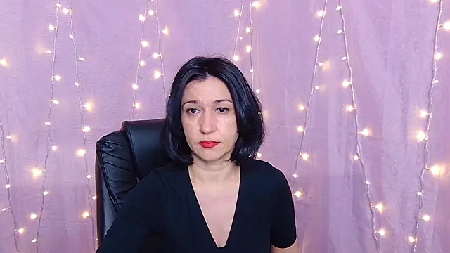 Snapshot of CameronEnns chatting on February 17, 2026, 1:19 pm CameronEnns online show from February 17, 2026, 1:19 pm