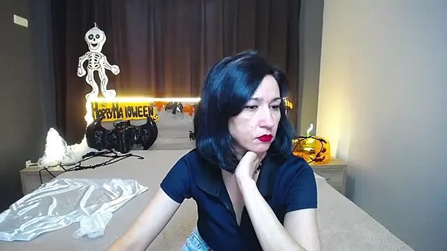 Snapshot of CameronEnns chatting on October 18, 2025, 6:37 am CameronEnns online show from October 18, 2025, 6:37 am