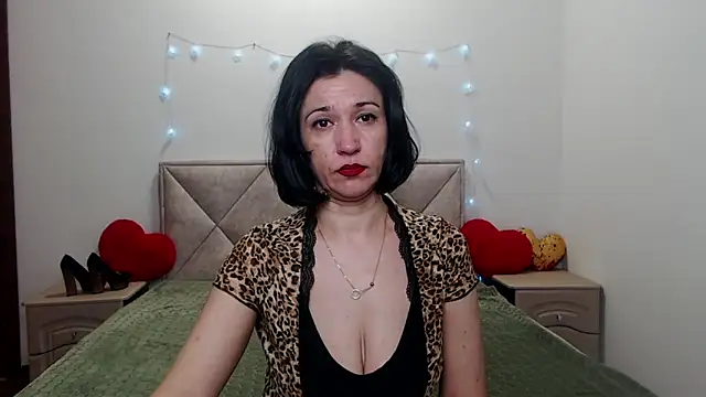 Snapshot of CameronEnns chatting on February 7, 2026, 7:11 pm CameronEnns online show from February 7, 2026, 7:11 pm