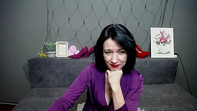 Snapshot of CameronEnns chatting on February 3, 2026, 3:15 am CameronEnns online show from February 3, 2026, 3:15 am