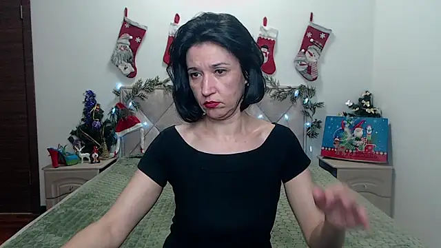 Snapshot of CameronEnns chatting on December 17, 2025, 6:29 am CameronEnns online show from December 17, 2025, 6:29 am