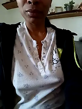 Snapshot of Flacidas chatting on February 24, 2026, 8:26 am Flacidas online show from February 24, 2026, 8:26 am