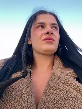 MiraReach online show from October 19, 2025, 2:47 am