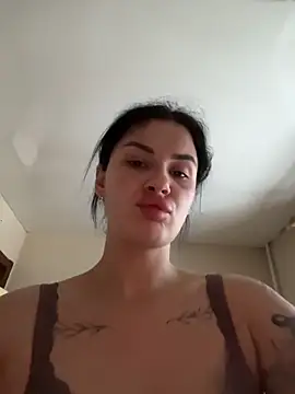 MiraReach online show from November 28, 2025, 2:45 am