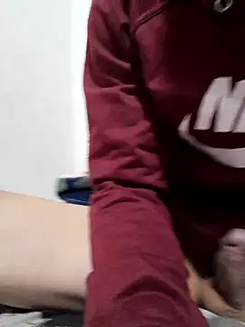 Snapshot of jean--98 chatting on October 8, 2025, 6:52 pm jean--98 online show from October 8, 2025, 6:52 pm