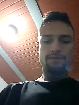 Snapshot of jean--98 chatting on March 18, 2026, 12:19 pm jean--98 online show from March 18, 2026, 12:19 pm