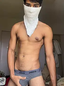 alwayshotandbig online show from April 17, 2026, 9:34 am