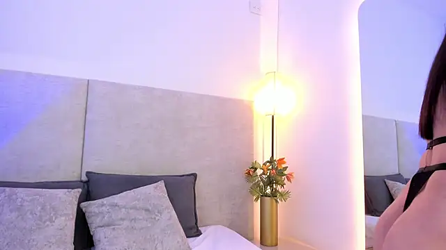 Snapshot of Hanna_gomeez_ chatting on May 6, 2026, 7:29 pm Hanna gomeez online show from May 6, 2026, 7:29 pm