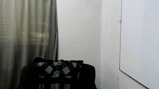 tanjir020 online show from March 12, 2026, 6:45 pm