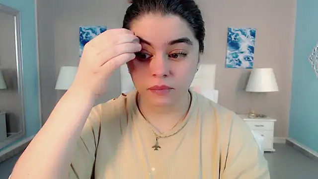 maddissonivanova online show from March 31, 2026, 6:54 pm