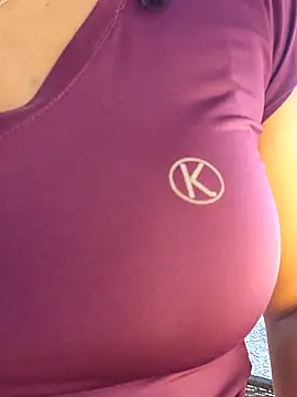 Lorena Mcfly online show from September 16, 2025, 1:01 pm