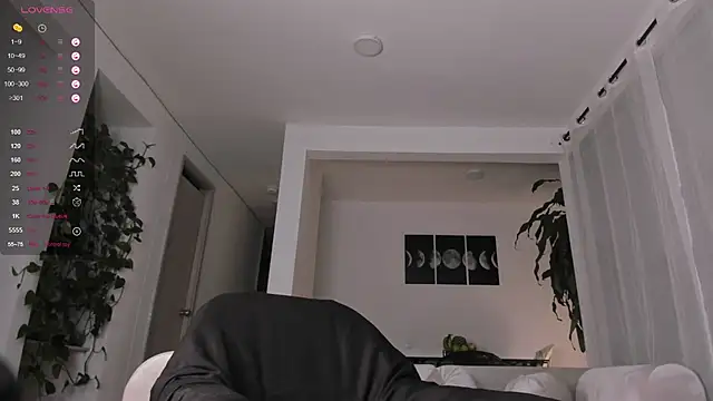 Hotay andrew online show from October 12, 2025, 1:51 am