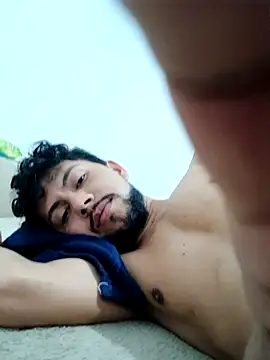 Snapshot of ArturrAlvs chatting on April 7, 2026, 5:09 am ArturrAlvs online show from April 7, 2026, 5:09 am