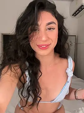 Snapshot of MonicaSalvatore chatting on February 7, 2026, 2:19 am MonicaSalvatore online show from February 7, 2026, 2:19 am