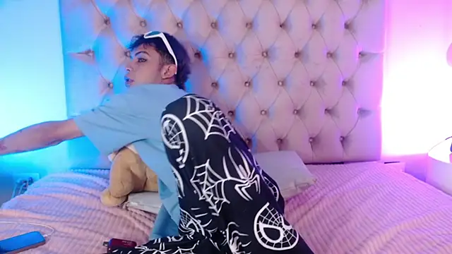 Princeapolo anki online show from November 12, 2025, 8:12 pm