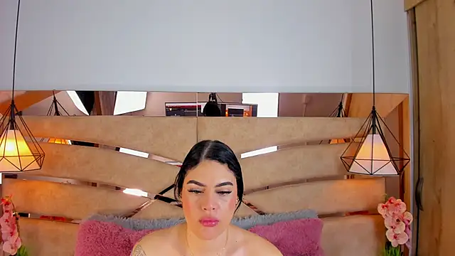 pamemiller1 online show from March 21, 2026, 11:14 am