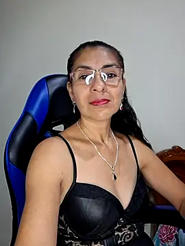 Snapshot of Natasha_50 chatting on January 13, 2026, 2:59 am Natasha 50 online show from January 13, 2026, 2:59 am