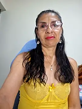 Snapshot of Natasha_50 chatting on June 26, 2026, 4:07 am Natasha 50 online show from June 26, 2026, 4:07 am