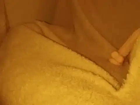 peepformance online show from October 15, 2025, 7:49 am