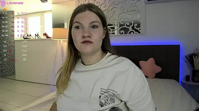 AshleyJoness online show from September 14, 2025, 5:08 am