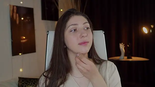 Mary Miiller online show from March 17, 2026, 6:27 am