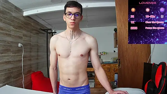 angelicious  online show from October 21, 2025, 12:26 pm