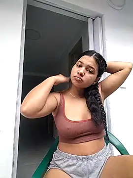 Eimy-04 online show from December 4, 2025, 1:21 pm