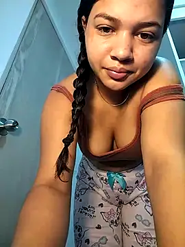 Eimy-04 online show from October 26, 2025, 10:43 pm