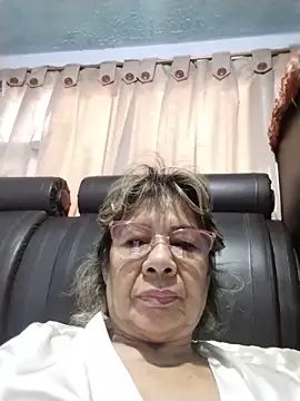 OliviaMorris1 online show from May 16, 2026, 11:53 am