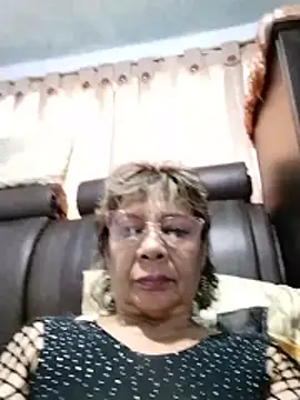 OliviaMorris1 online show from May 23, 2026, 4:17 pm