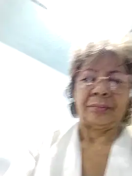 OliviaMorris1 online show from May 1, 2026, 11:59 am
