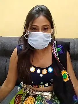 AMELIYAA online show from October 1, 2025, 8:57 pm