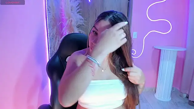 Brandy priscot online show from April 18, 2026, 8:42 pm