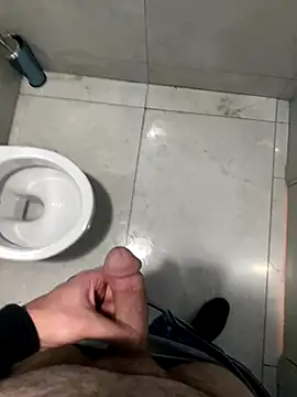 Snapshot of Salih0634 chatting on October 27, 2025, 10:22 pm Salih0634 online show from October 27, 2025, 10:22 pm