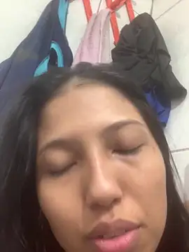 Auroragravidinha online show from March 30, 2026, 4:52 pm