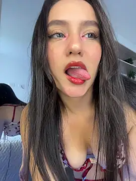 Snapshot of lunatorch chatting on February 2, 2026, 9:03 pm lunatorch online show from February 2, 2026, 9:03 pm