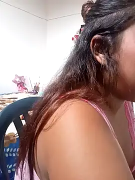 angelHeath13 online show from April 22, 2026, 10:16 pm