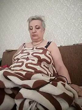 StarNicole online show from May 10, 2026, 6:06 am