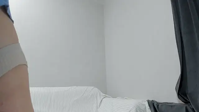 GraceBrawn online show from November 15, 2025, 6:28 am