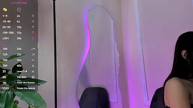 dulce fiore07 online show from December 17, 2025, 12:43 pm